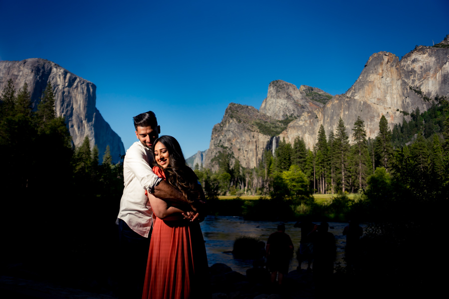 Yosemite National Park engagement photo shoot