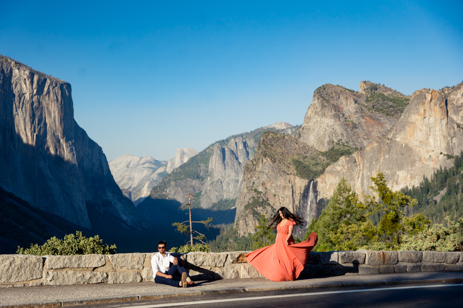 Yosemite National Park engagement photo shoot