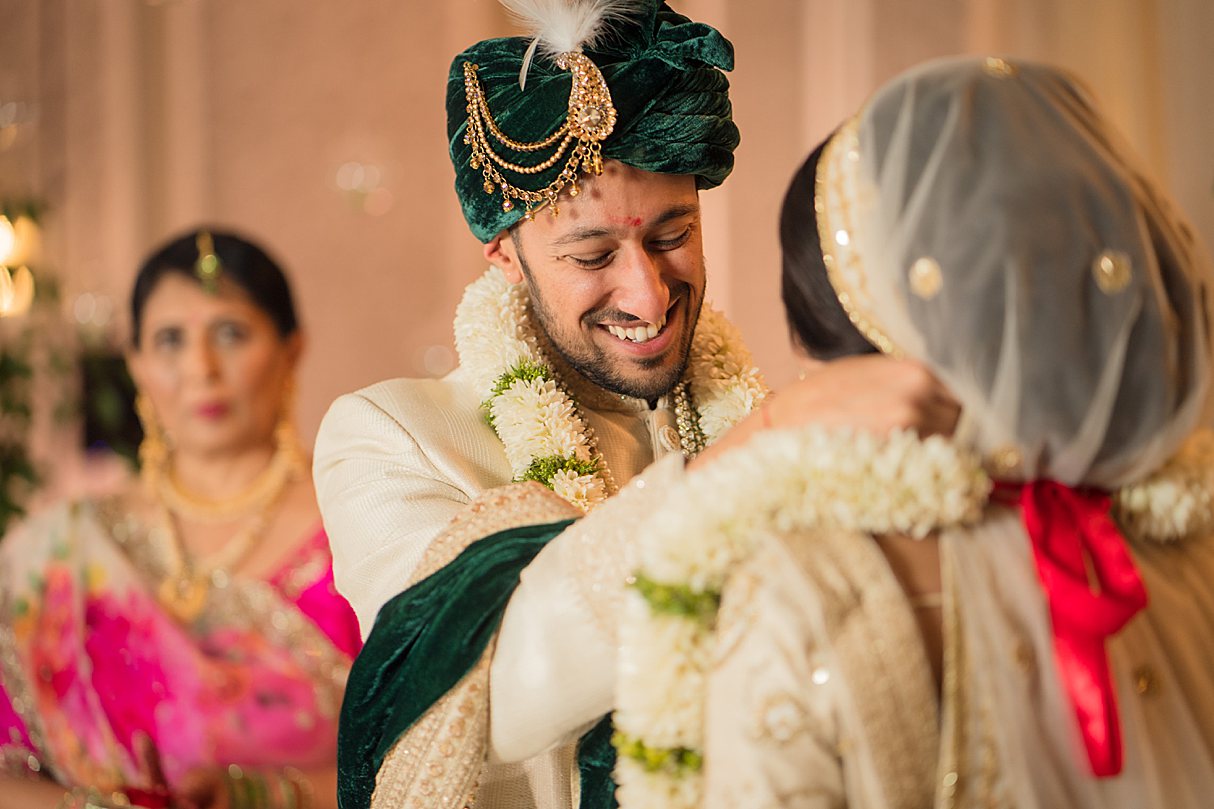 gujarati hindu wedding ceremony photos