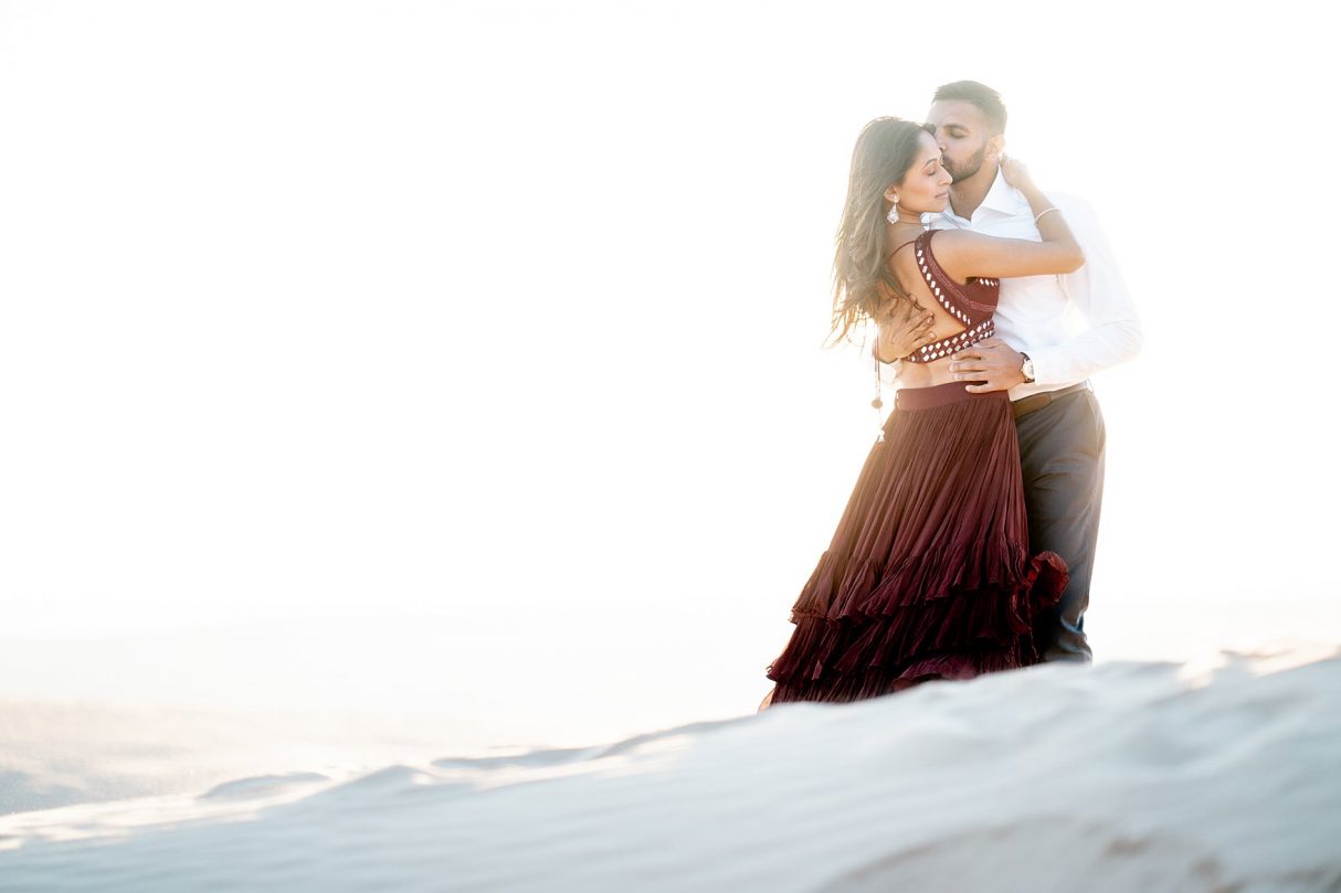 San Diego Algodones Sand Dunes Engagement Photo Shoot 