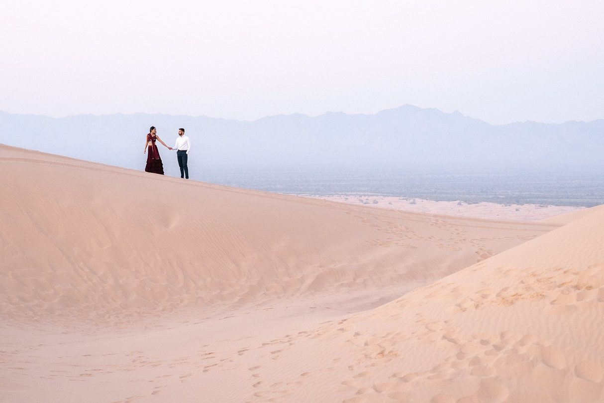 San Diego Algodones Sand Dunes Engagement Photo Shoot 