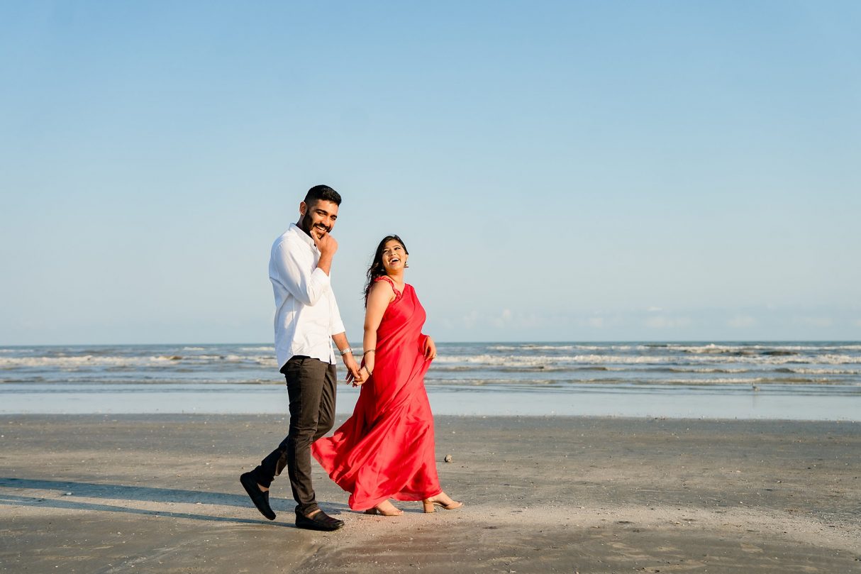 Galveston Beach Pre-Wedding Shoot with Shannon and Libin

