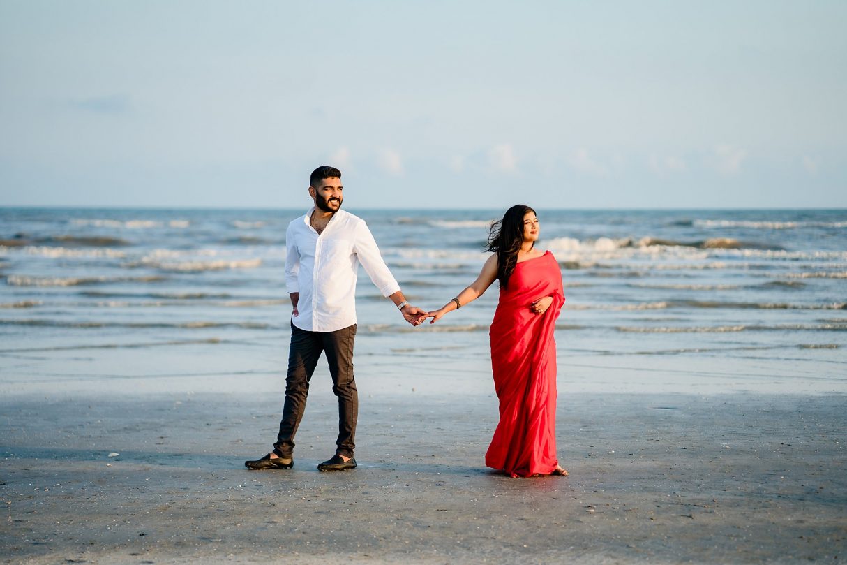 Galveston Beach Pre-Wedding Shoot with Shannon and Libin

