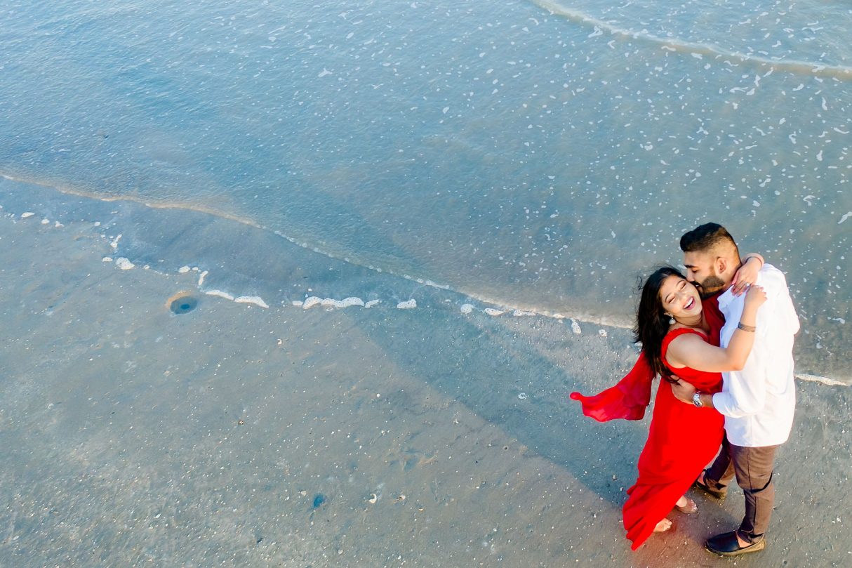 Galveston Beach Pre-Wedding Shoot with Shannon and Libin

