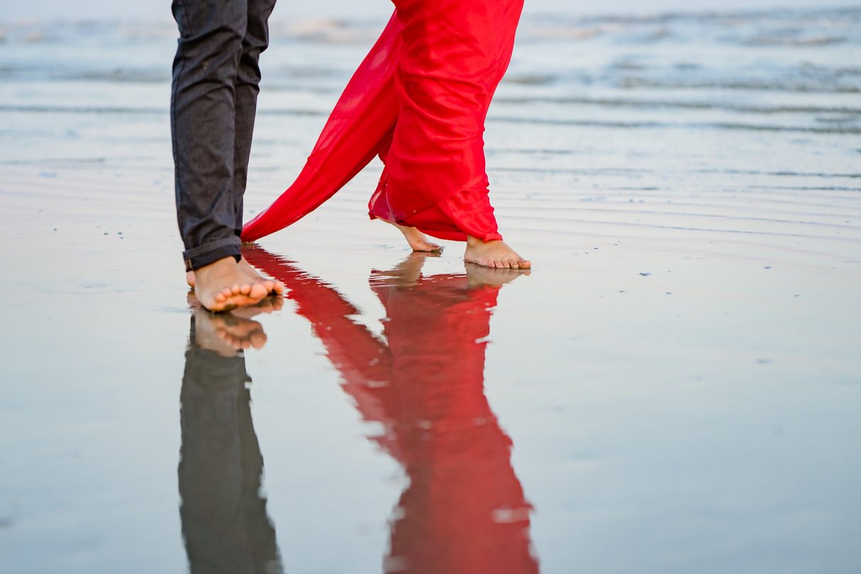 Galveston Beach Pre-Wedding Shoot with Shannon and Libin

